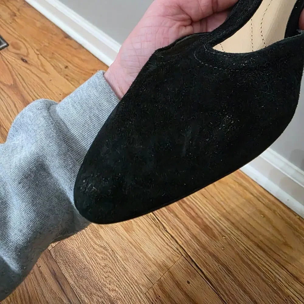 ​Clarks Artisan Black Suede T-Strap Pointed Toe Pumps Back Zip Heels Size 7.5